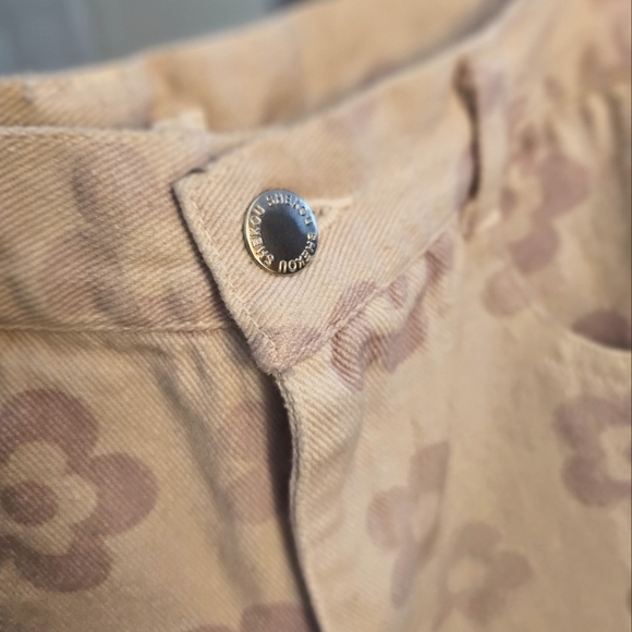 High-waisted jeans - Picture 3 of 8